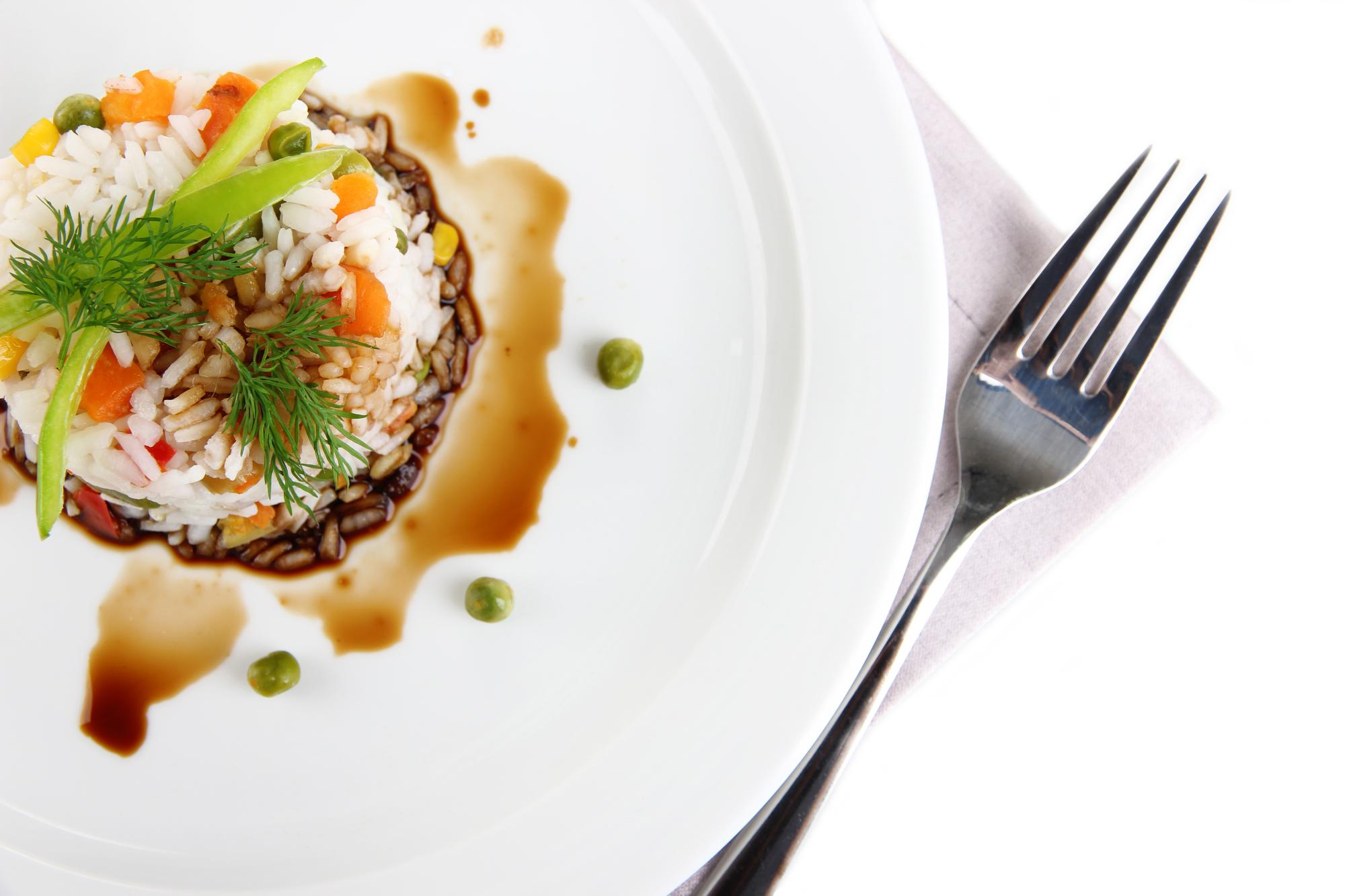 Set di piatti preparati in stile ristorante